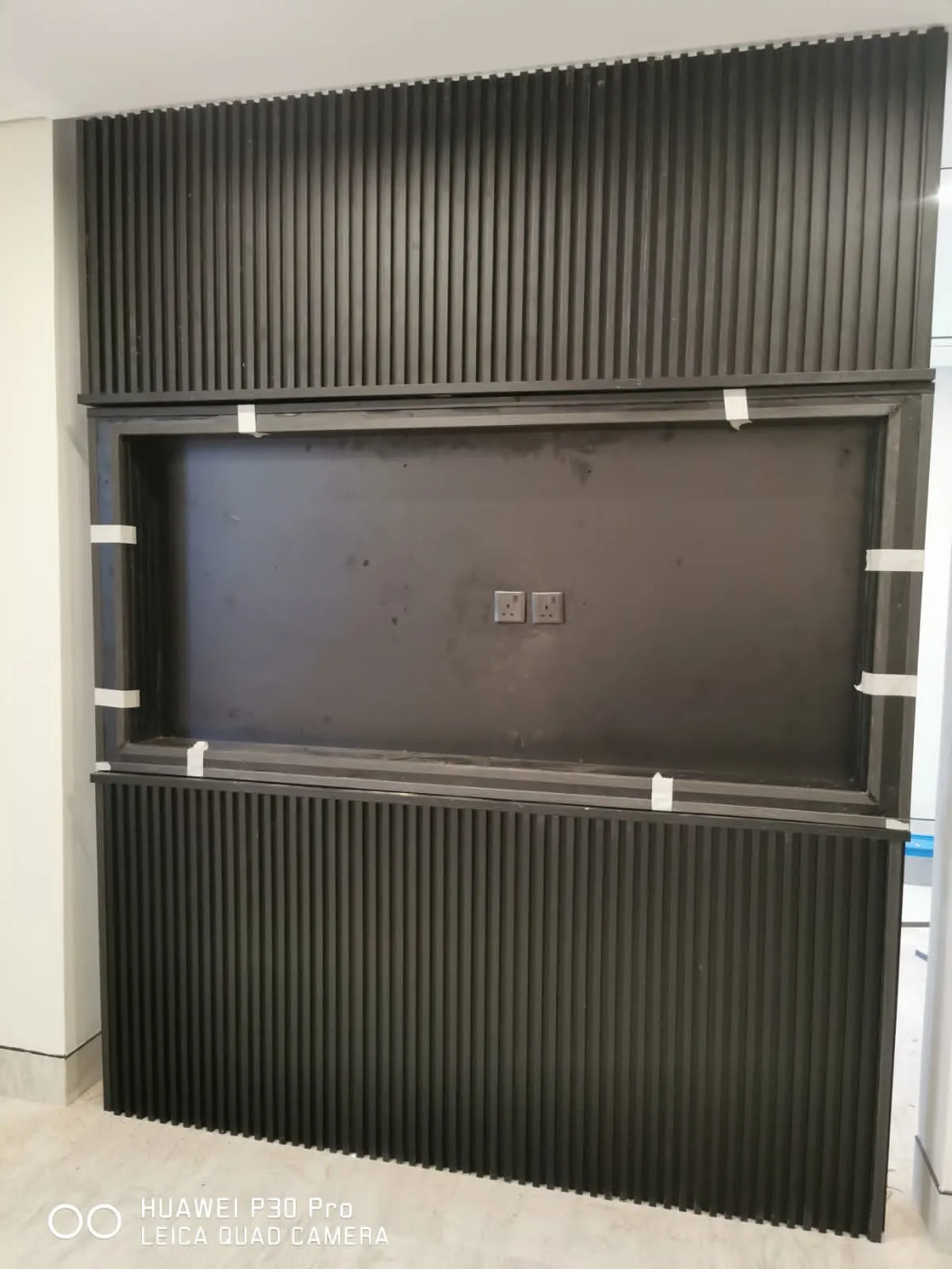 ديكور شاشة احترافي الرياض