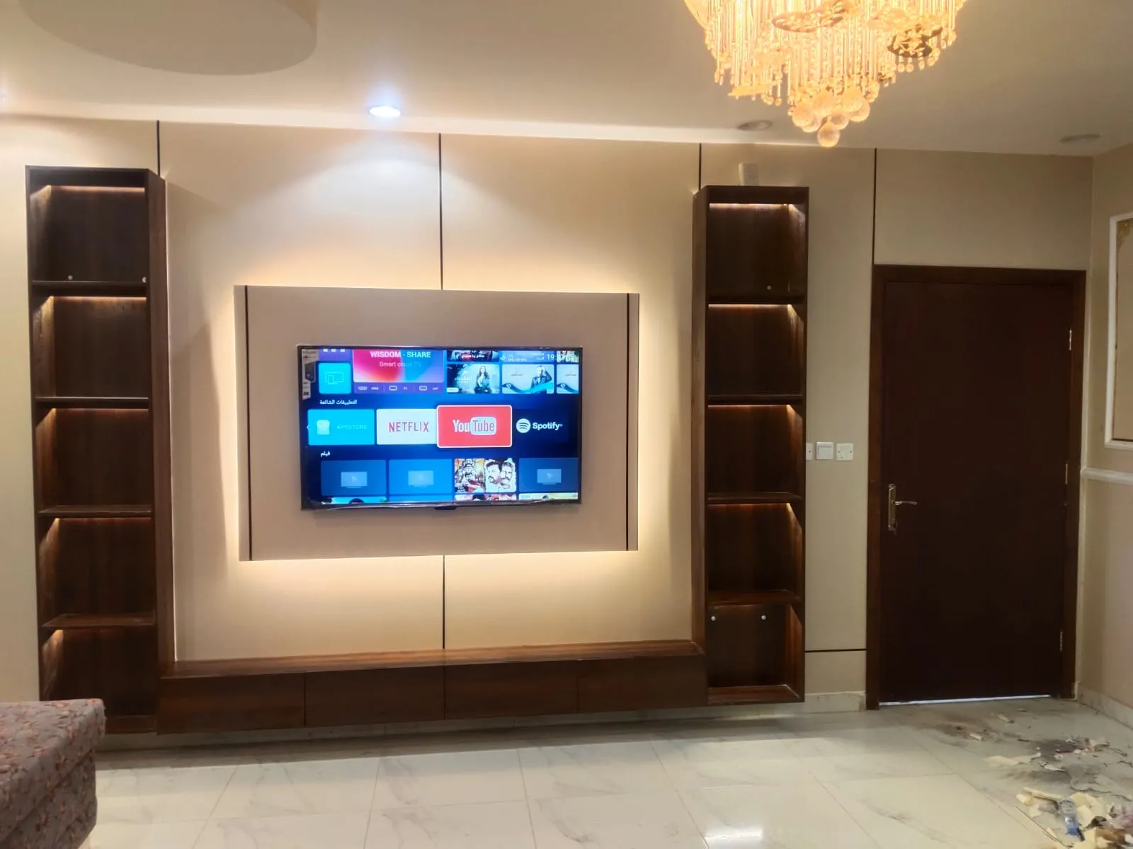 معلم ديكورات شاشات حي النخيل بالرياض خصم 10%