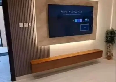 معلم محترف لديكورات بديل الخشب في الماليه مالك عبدالله