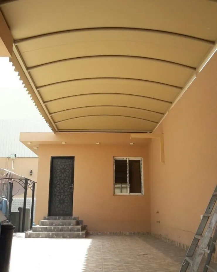 تركيب مظلات لكسان في حي العليا بالرياض