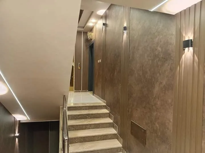 معلم موثوق بالدهان والديكور حي القيروان بالرياض 