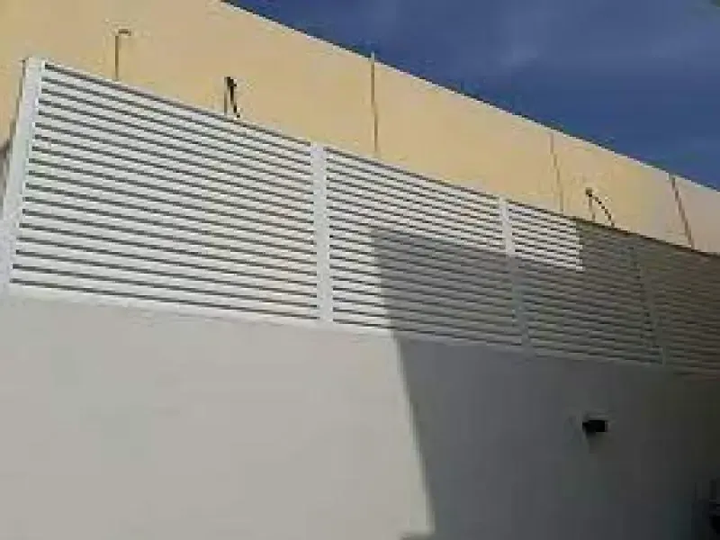 سواتر حديثة مجلفنة ومقاومة للصدأ والتآكل بالرياض