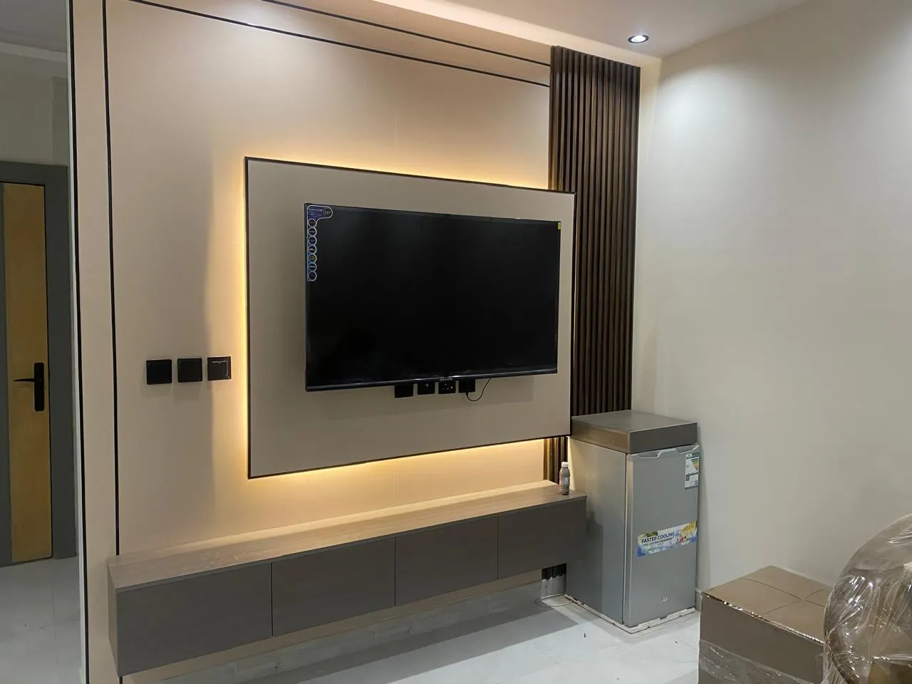 ديكورات شاشات حي الملك فهد