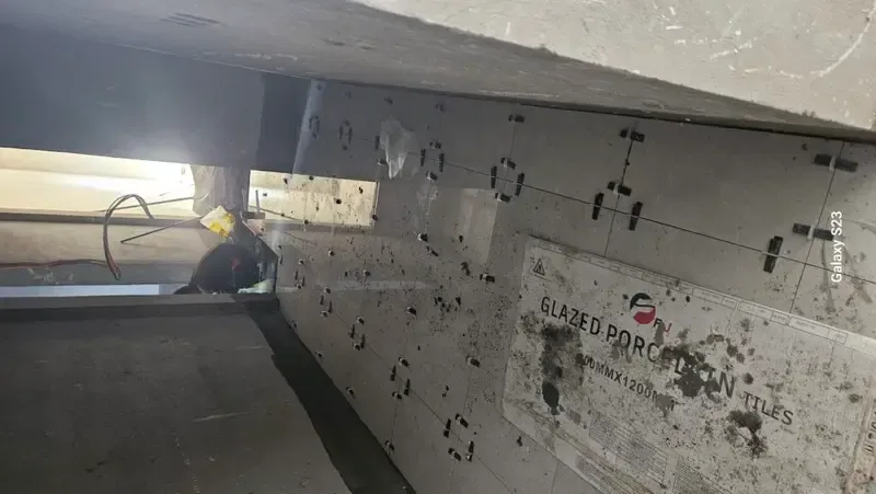 معلم بلاط في الرياض حي طويق والدرعية