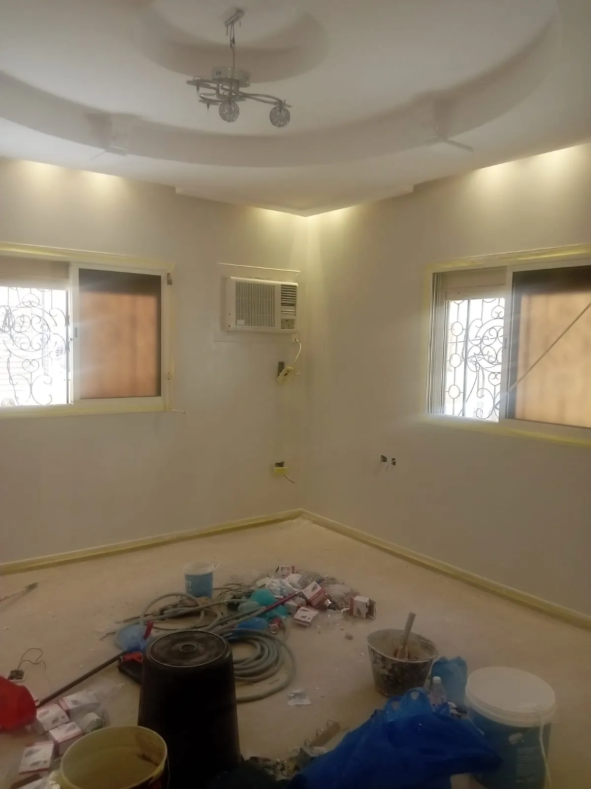 أحدث الوان الدهانات للصالة في الرياض