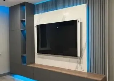 ديكورات شاشات خشبية بسيطة حي التخصصي بالرياض 