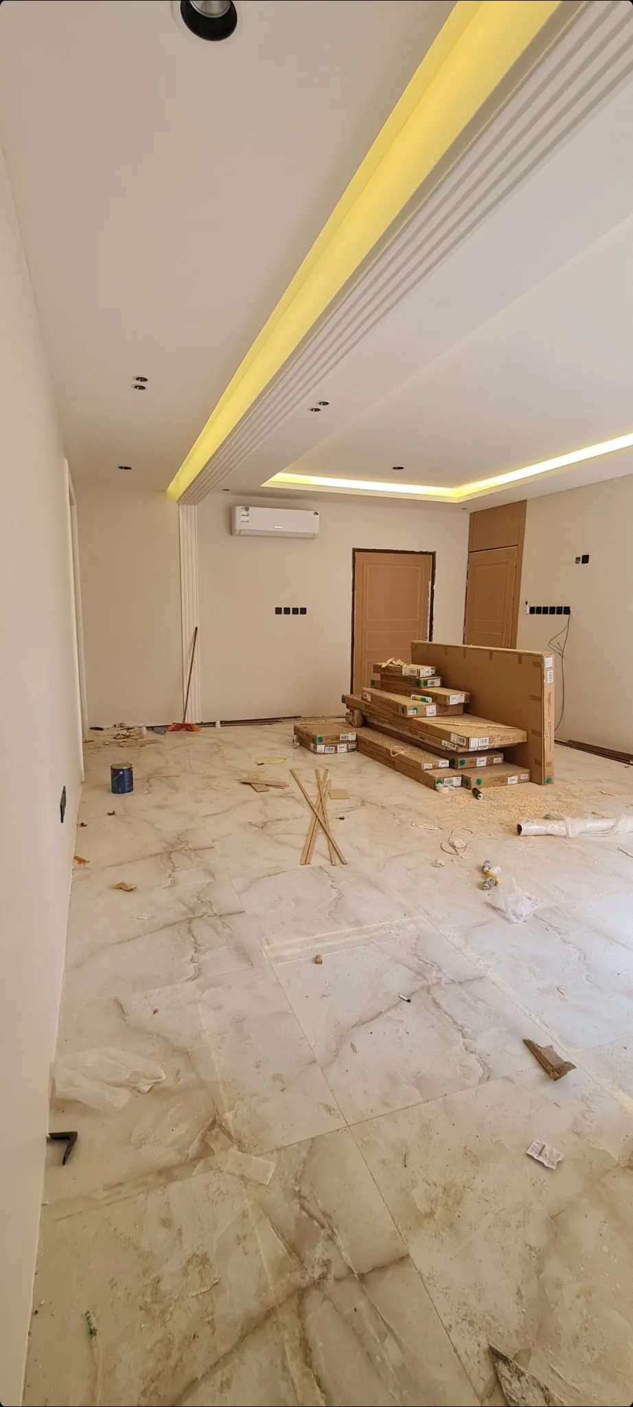 معلم فوم جدران, براويز فوم, بانوهات في حي الازدهار 