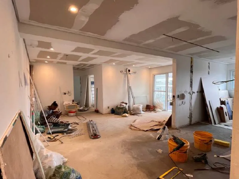 مقاول  ديكورات الجدران متخصص بالمباني والفلل حي النخيل