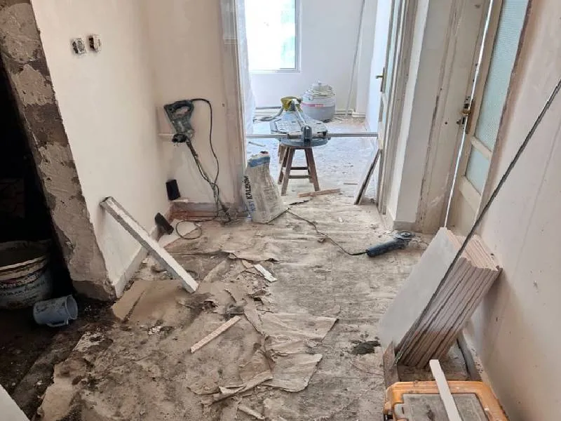 مقاول  ديكورات الجدران متخصص بالمباني والفلل حي النخيل