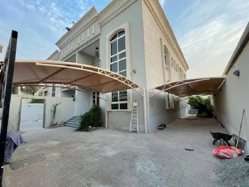 مقاول  ديكورات الجدران متخصص بالمباني والفلل حي النخيل