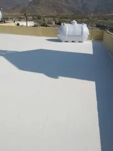 معلم بتنفيذ ديكورات ورق الجدران والدهانات اعمال متكاملة