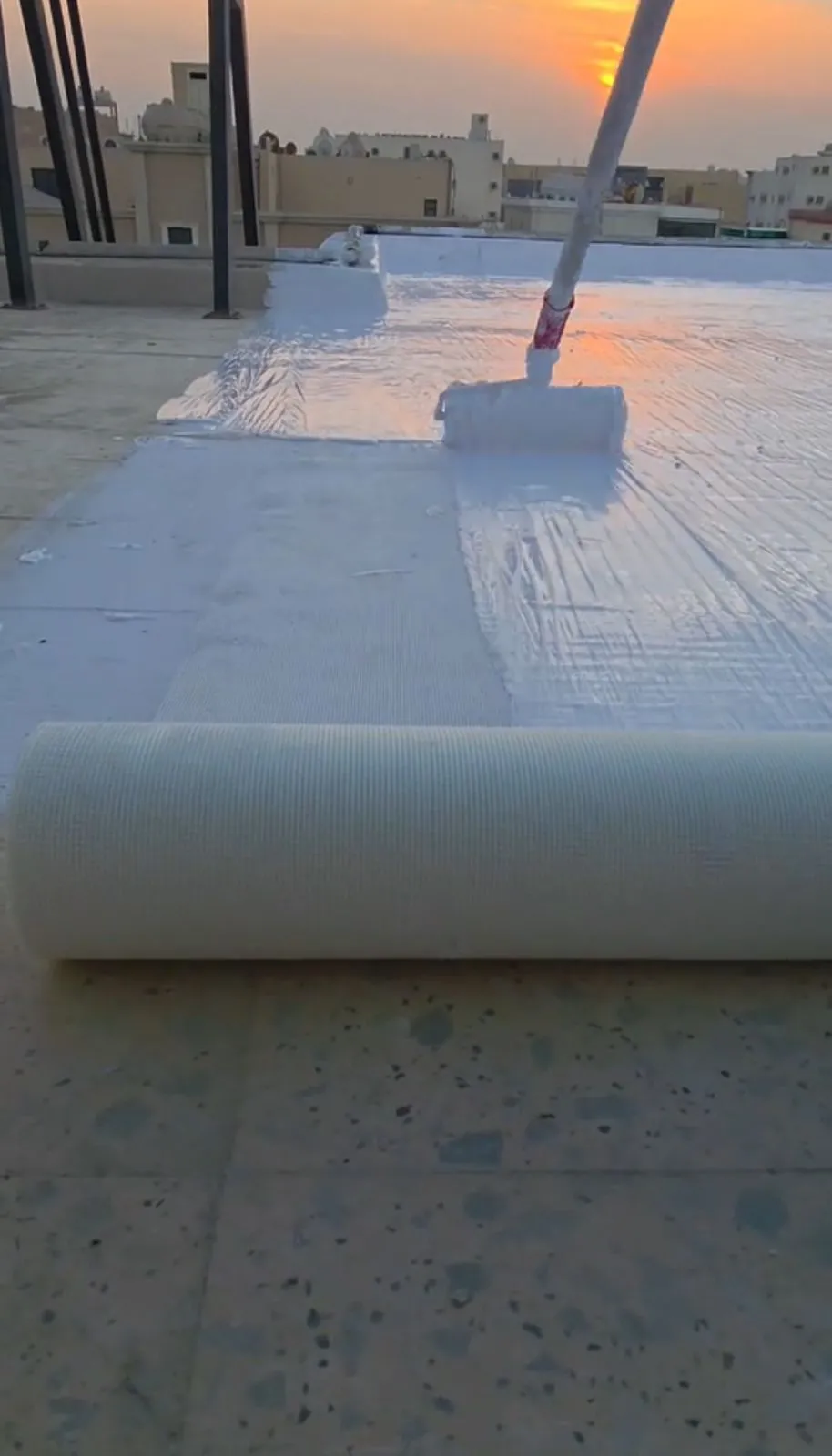 افضل معلم دهانات وعوازال أسطح المنازل حي الملك فهد بالرياض 