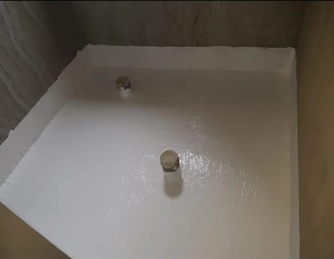 افضل معلم دهانات وعوازال أسطح المنازل حي الملك فهد بالرياض 