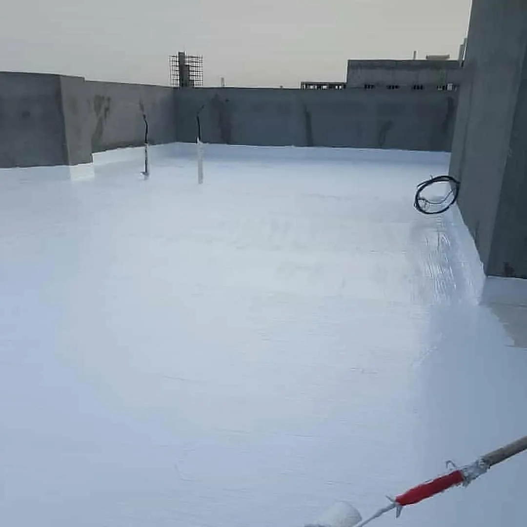 معلم دهانات وعوازل ممتاز في حي الملك فهد وحي الملك فيصل 