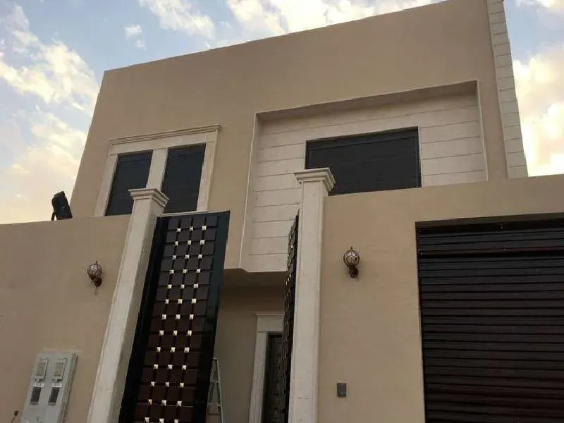 أفضل معلم أصباغ خارجية في شمال الرياض | إتقان، ضمان، وسعر