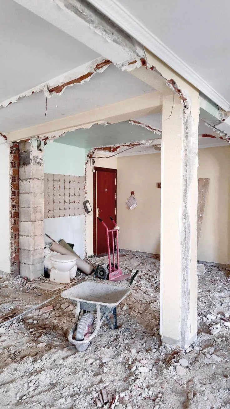 ترميم وتشطيب بحي الملقا:تحول المباني القديمة إلى تحف معمارية