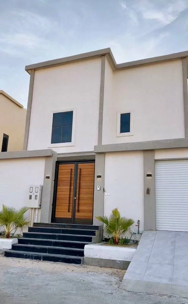 ترميم وتشطيب بحي الملقا:تحول المباني القديمة إلى تحف معمارية