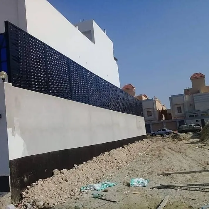 سواتر حديد في حي العارض بأسعار مخفضه وبتصاميم حسب الطلب