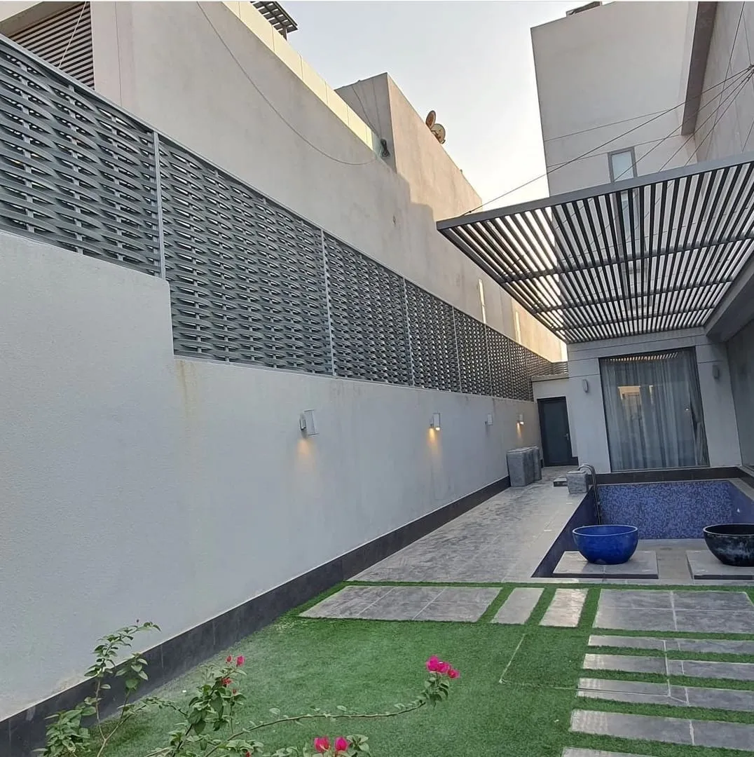 سواتر حديد في حي العارض بأسعار مخفضه وبتصاميم حسب الطلب