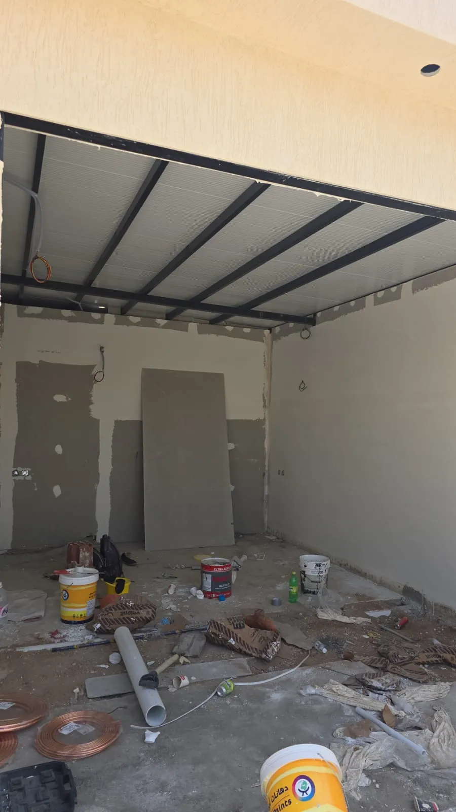 ملاحق ساندوتش بانل بحي العارض ليل الشامل للتكلفة، المميزات