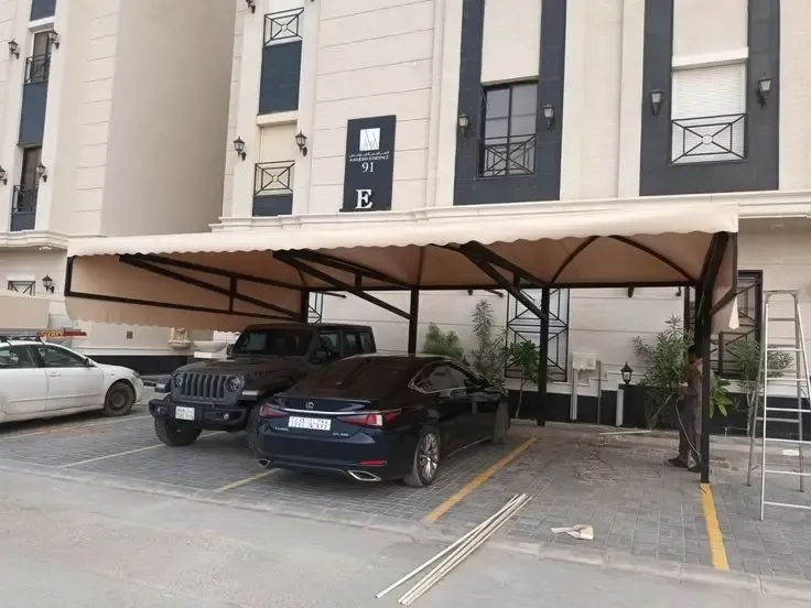 أنواع مظلات سيارات خارجية بحي العارض:لتركيب مظلات البوثلين 