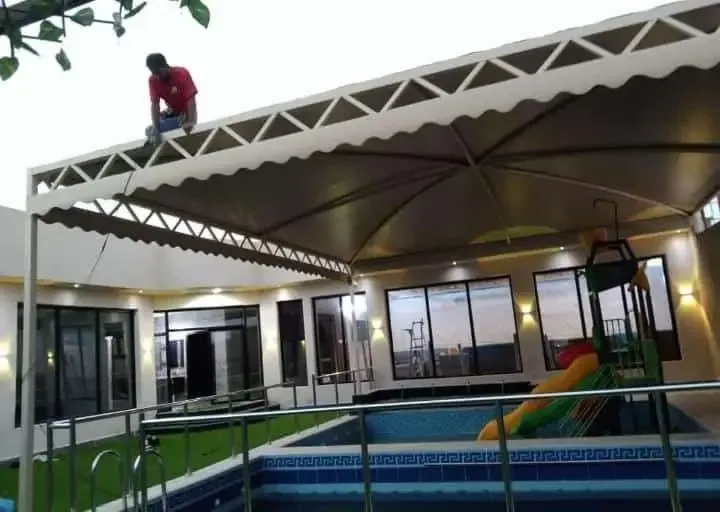 أنواع مظلات سيارات خارجية بحي العارض:لتركيب مظلات البوثلين 