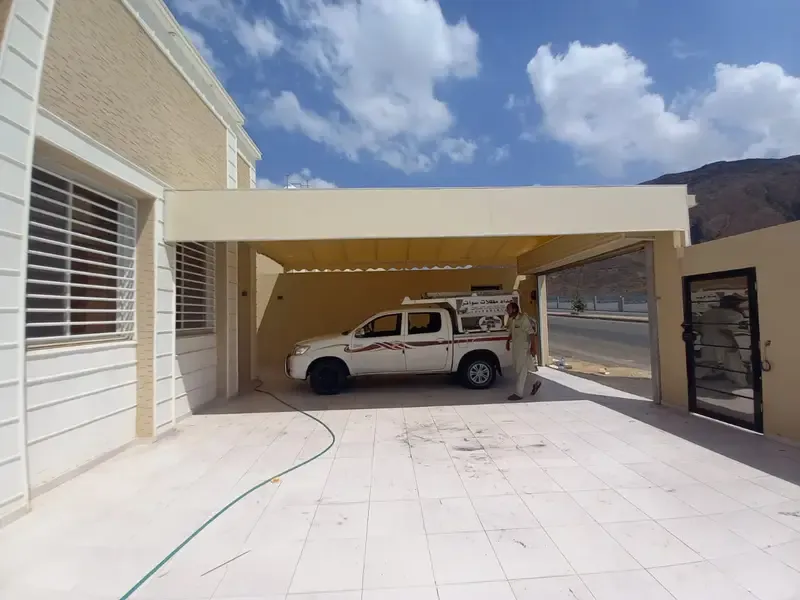 أنواع مظلات سيارات خارجية بحي العارض:لتركيب مظلات البوثلين 