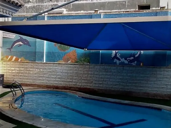 أفضل أنواع مظلات حدائق ومسابح بشمال الرياض:دليل شامل للأسعار