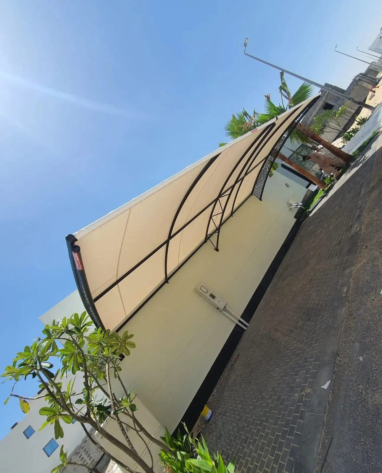 شركةمظلات سيارات حديثةفي حي الملك فهد:لأفضل الأنواع والأسعار