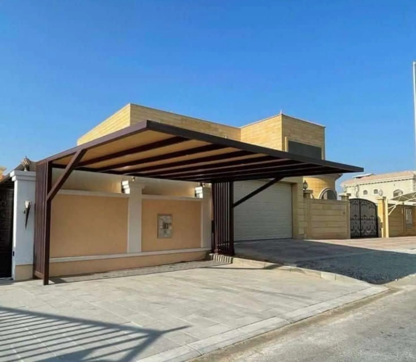 شركةمظلات سيارات حديثةفي حي الملك فهد:لأفضل الأنواع والأسعار