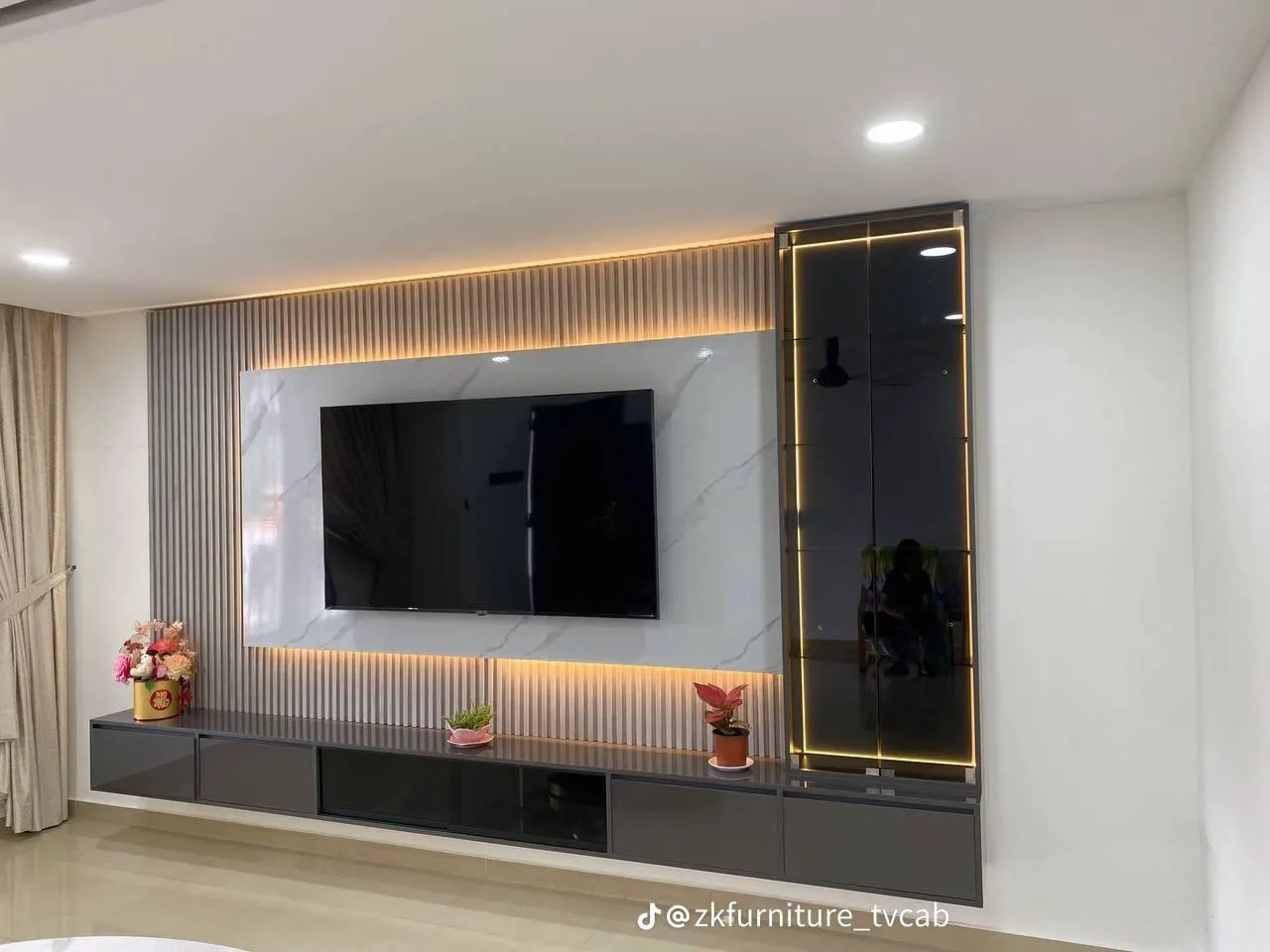 ديكور شاشة احترافي الرياض